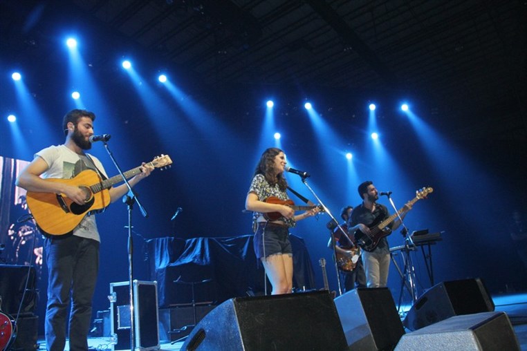 Angus & Julia Stone at Beirut Holidays 